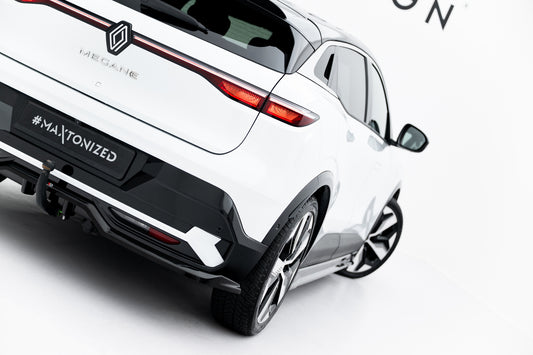 Central rear splitter (with vertical bars) renault megane e-tech electric mk1