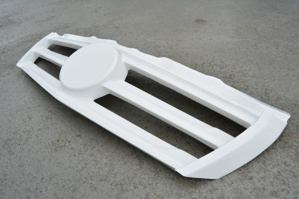Forreste kofanger Mercedes Sprinter 2013-up (+ separat grill)