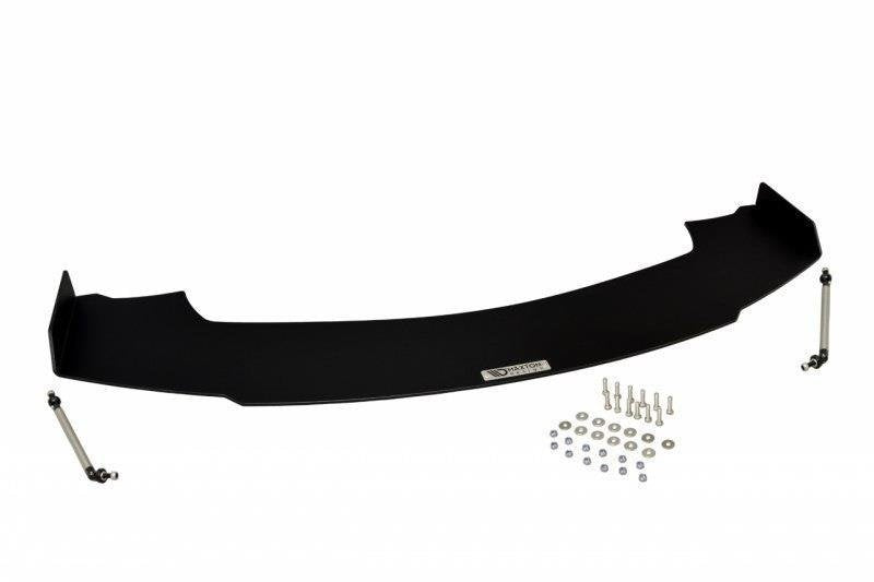 Etukilpailut jakautuvat BMW M3 / 3 M-Pack E36 Coupe