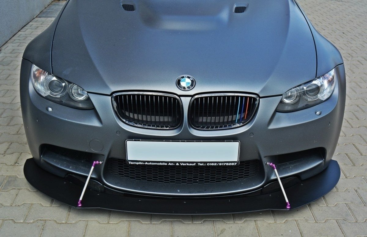 Etukilpailut jakautuvat BMW M3 E92 / E93 (esipuheen malli)