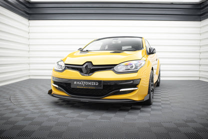 Etukilpailu halkaisee Renault Megane Mk3 Rs