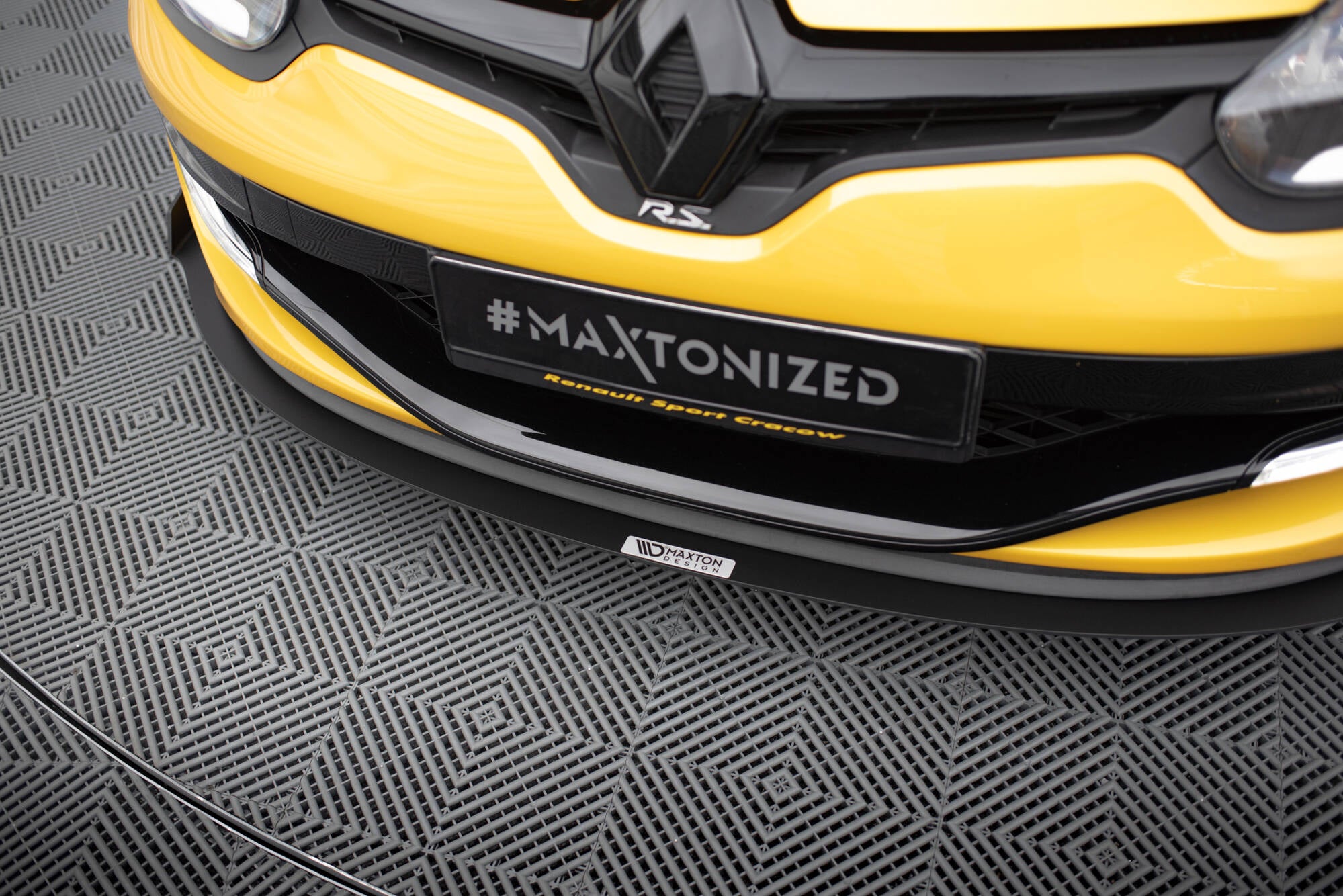 Front Racing Splits Renault Megane MK3 Rs
