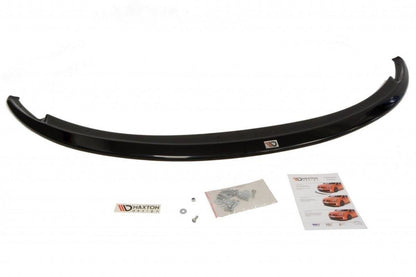 Front Splits Aston Martin V8 Vantage