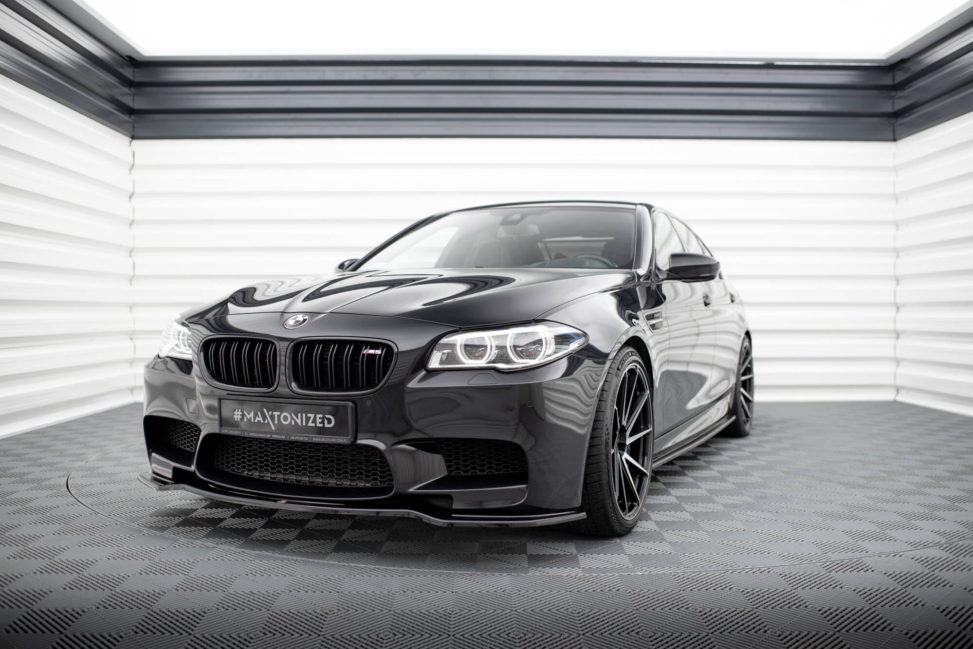 Etuspoileri bmw m5 f10/ f11