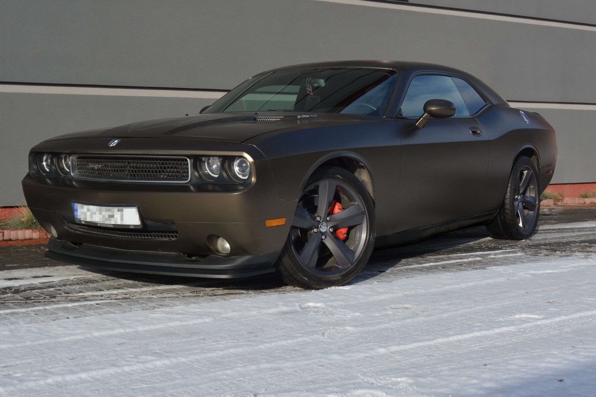 Front splitter dodge challenger mk3. phase-i srt8 coupe