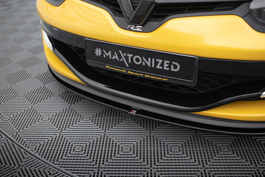 Front splitter renault megane 3 rs v.1
