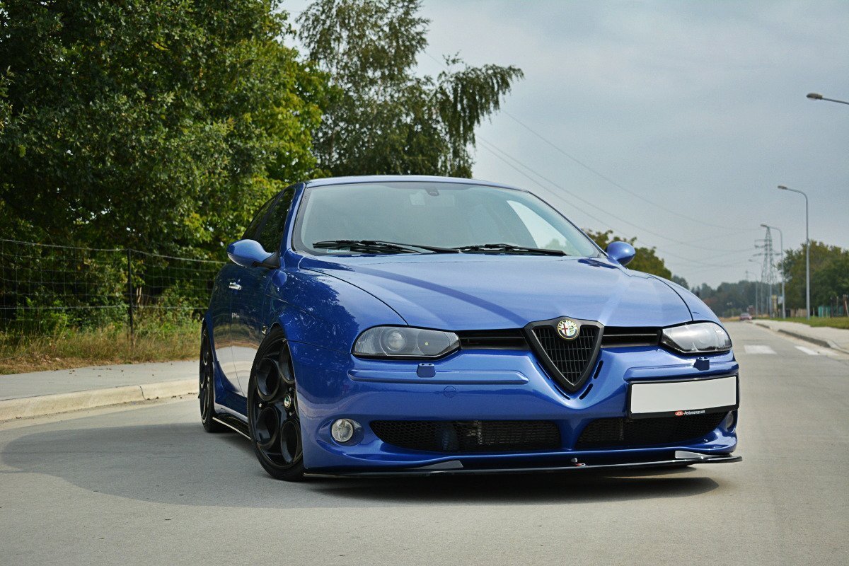 Front Splits V.1 Alpha Romeo 156 GTA