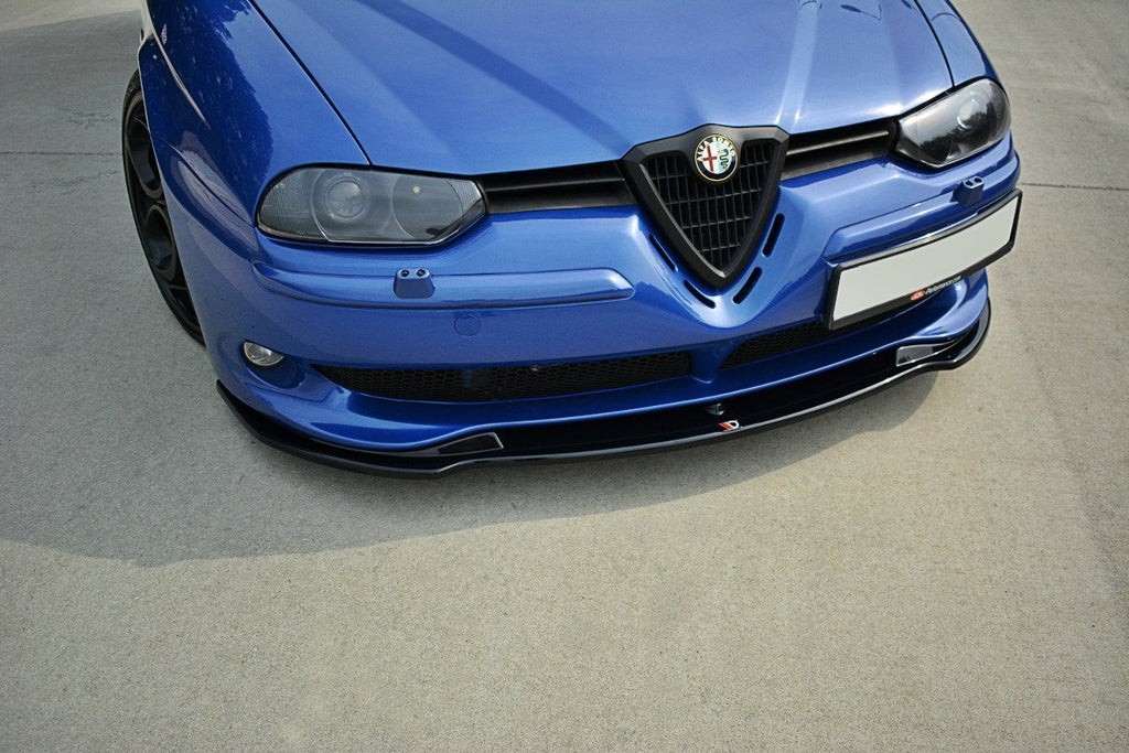 Front Splits V.1 Alpha Romeo 156 GTA