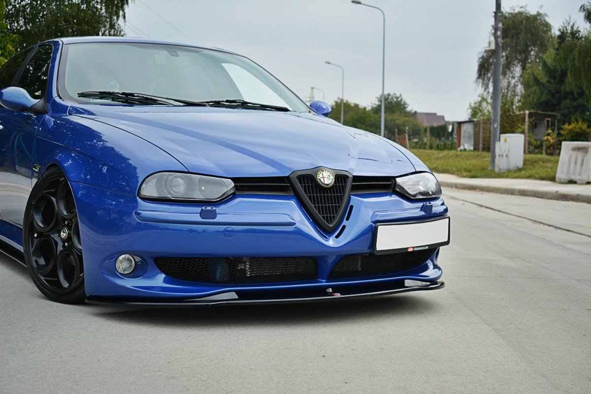 Front Splits V.1 Alpha Romeo 156 GTA
