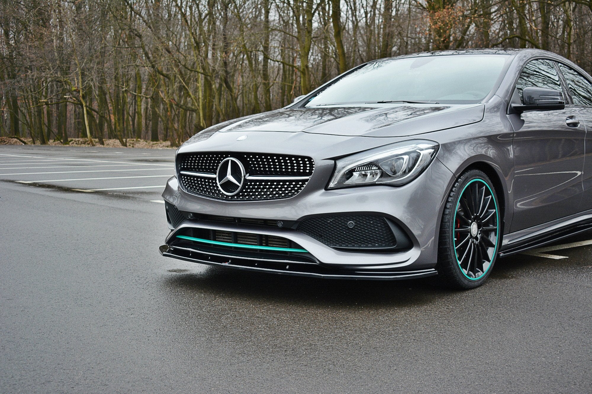 Front splitter v.1 mercedes-benz cla c117 amg-line facelift