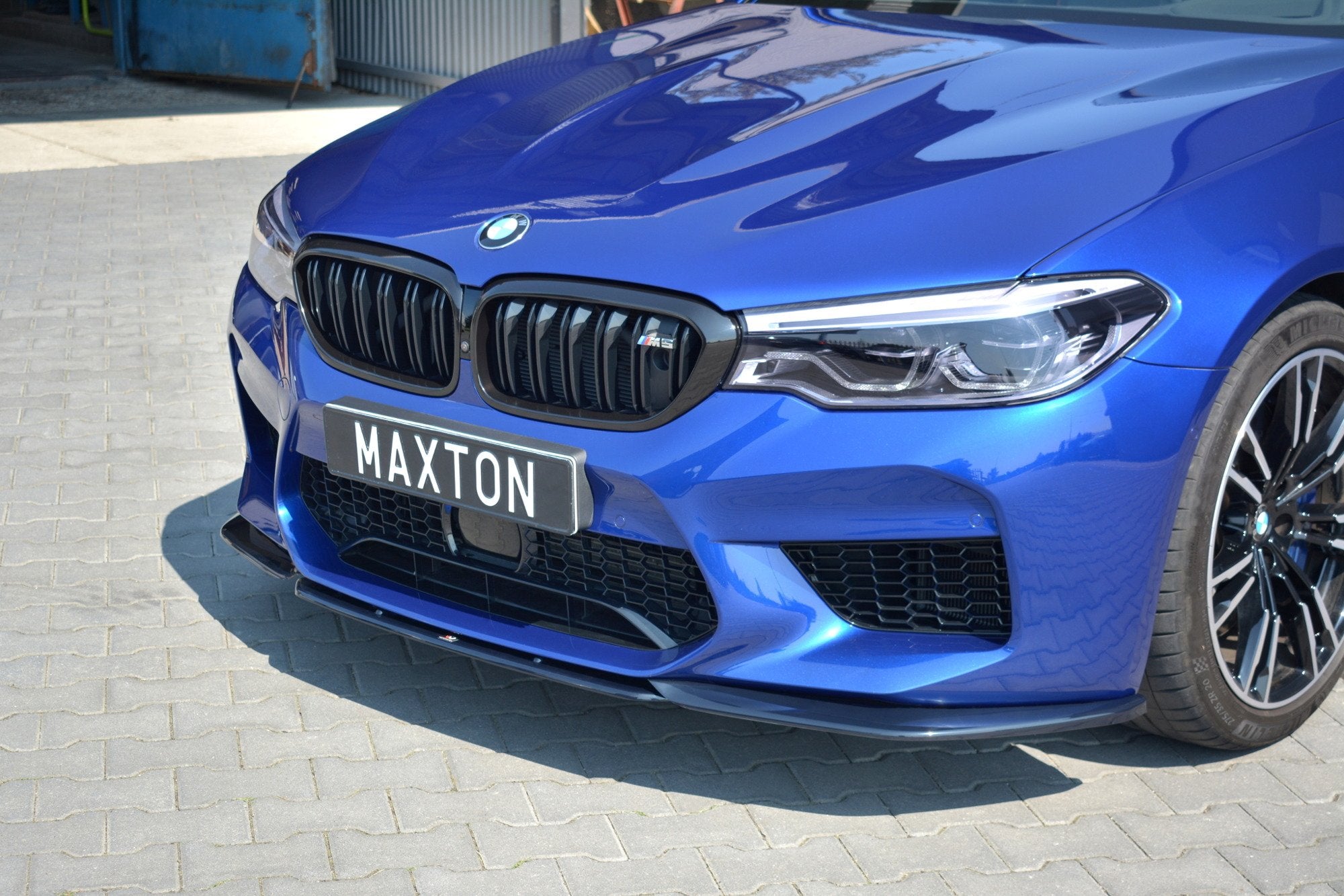 Front splits v.2 BMW M5 F90