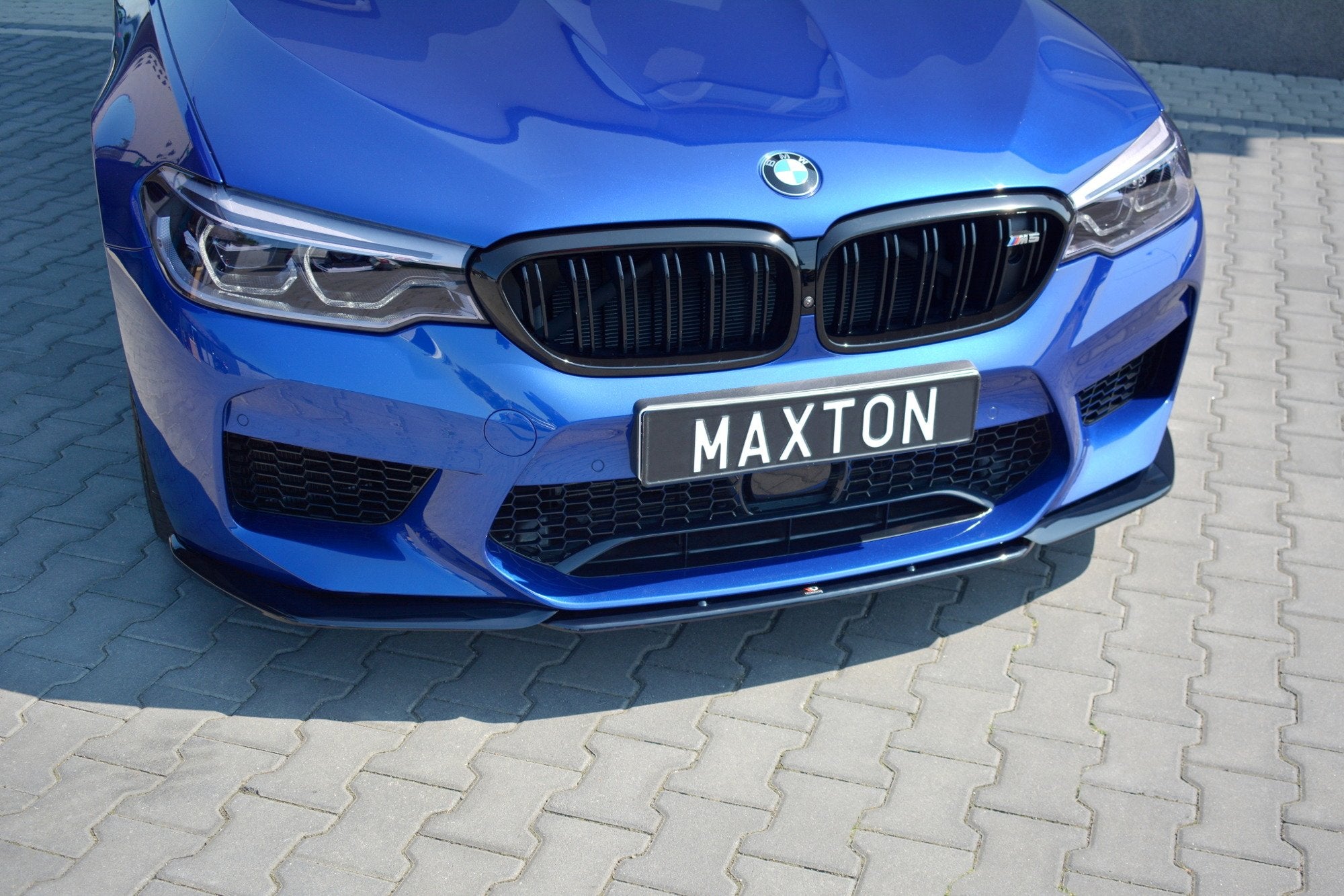 Front splits v.2 BMW M5 F90