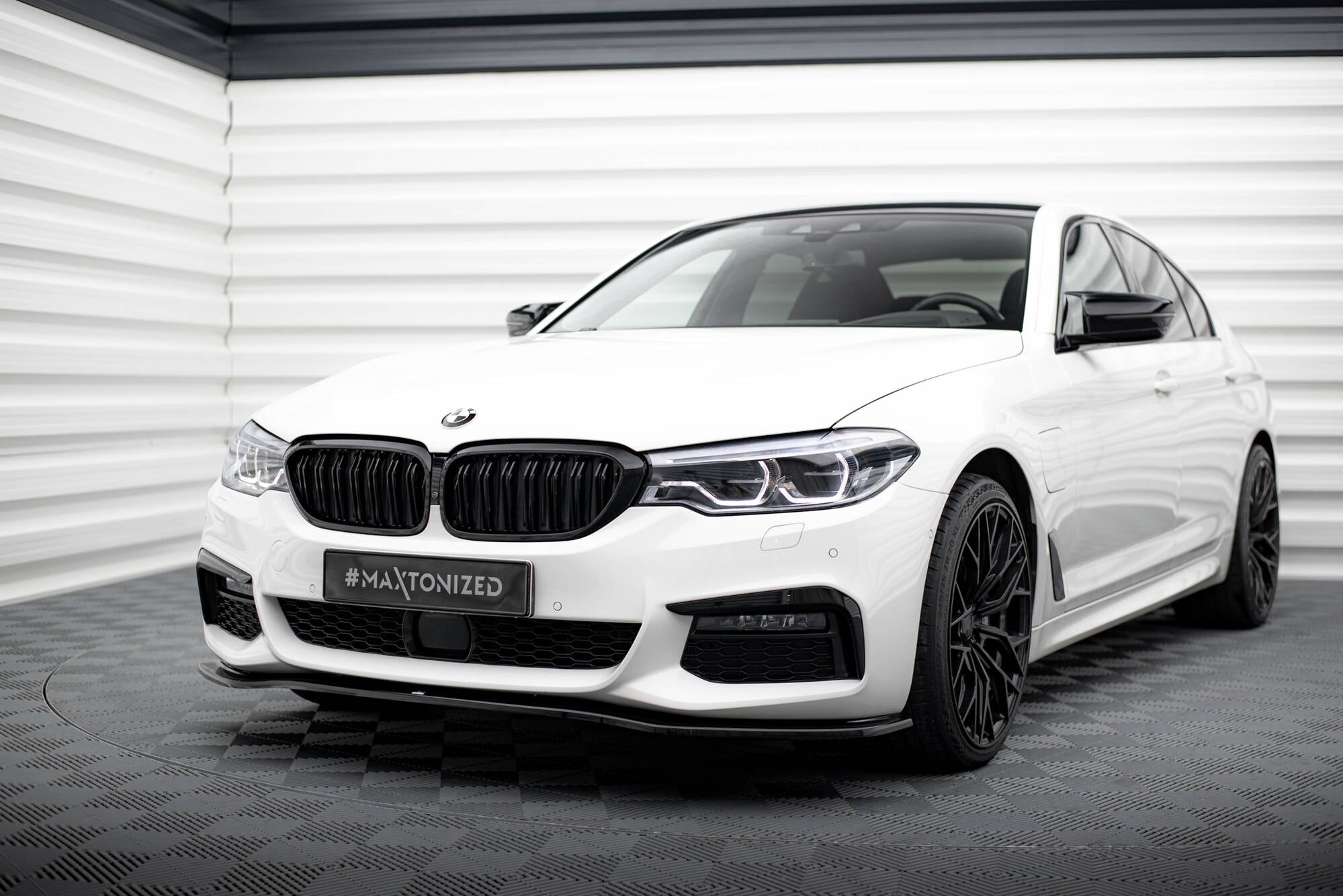 Front splitter v.2 for bmw 5 g30/ g31 m-pack