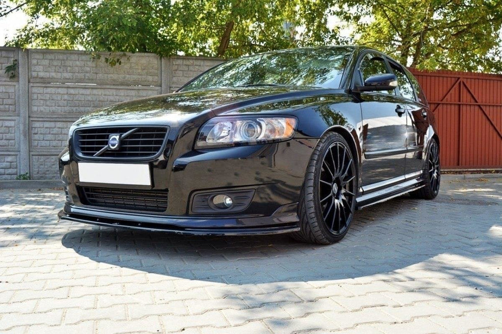 Front splits v.1 Volvo V50f R-Design