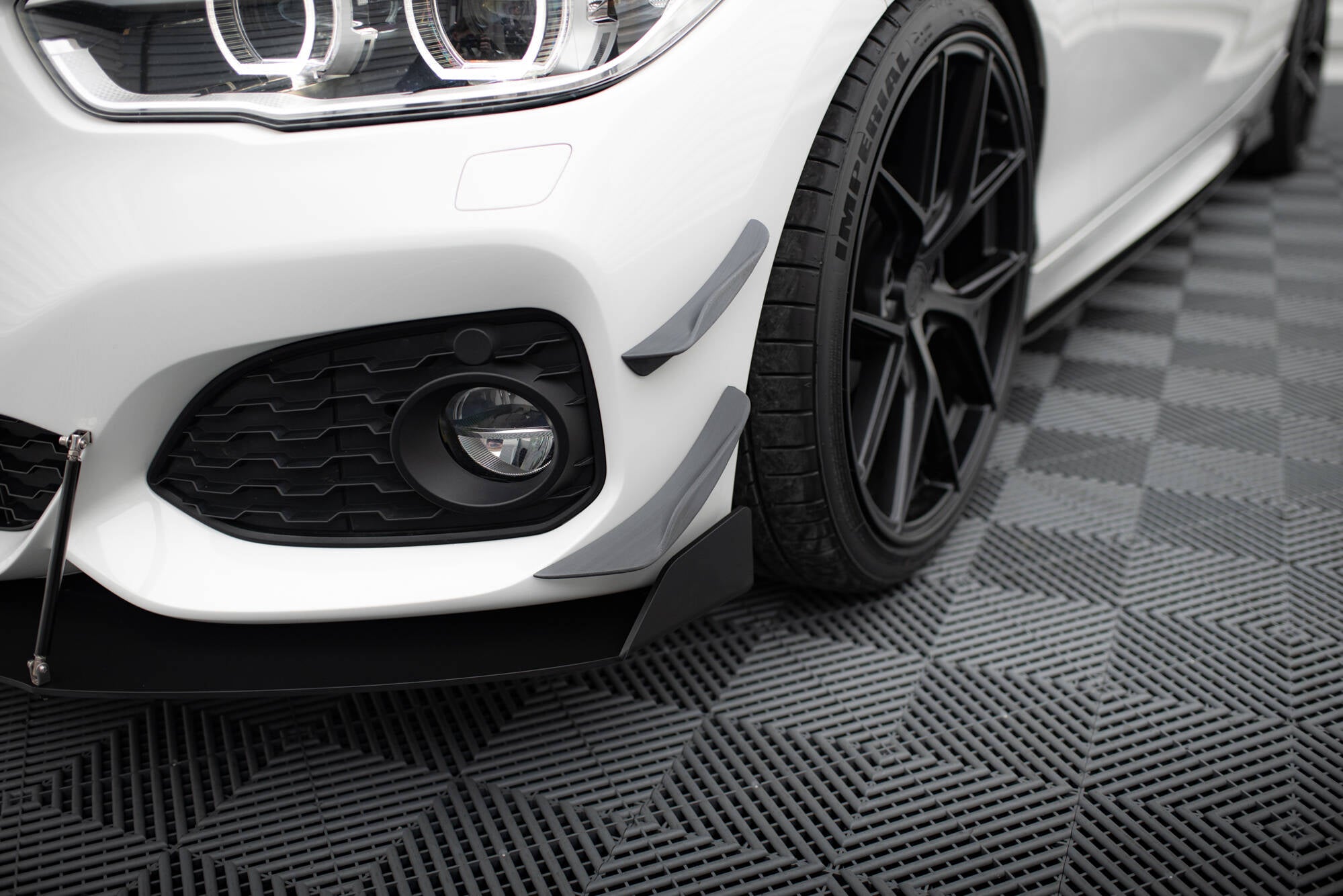 Forreste kofangervinger (canards) BMW 1 m-pack / m140i F20 ansigtsløftning