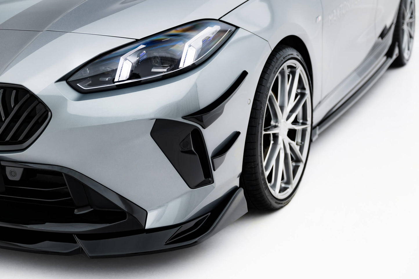 Etupuskurin siivet (kanantit) BMW M135i F70