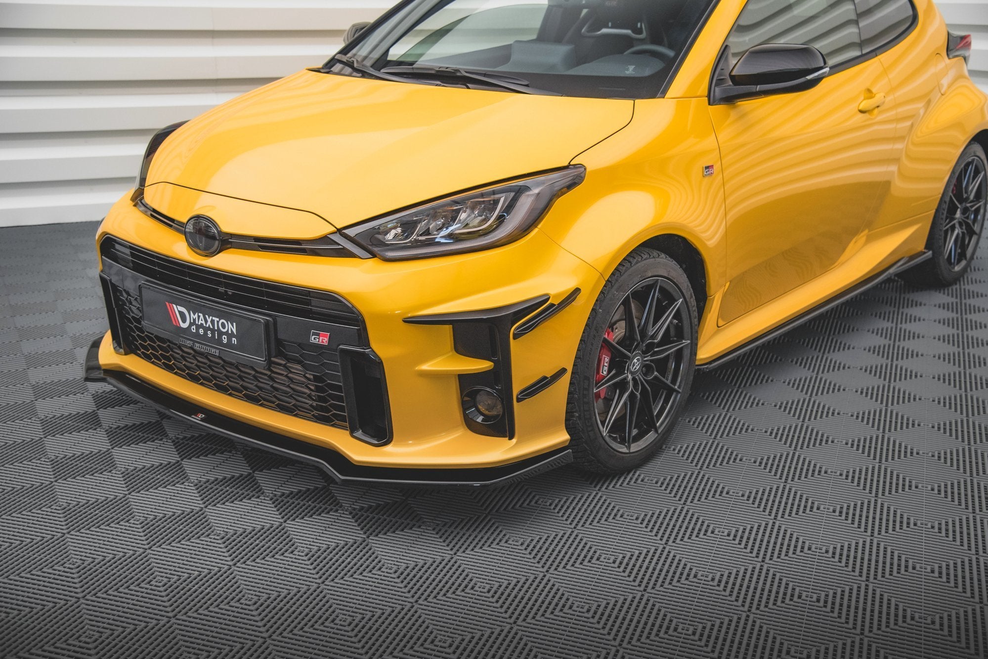 Forreste kofangervinger (canards) Toyota Gr Yaris MK4