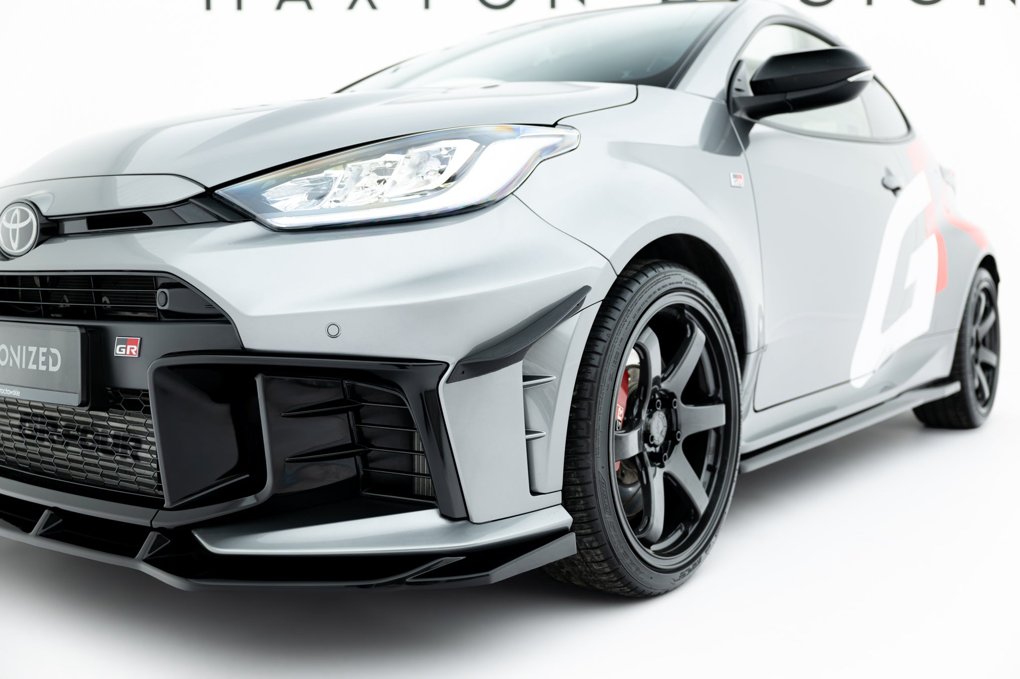 Frontfangervinger (canards) toyota gr yaris mk4 ansiktsløftning