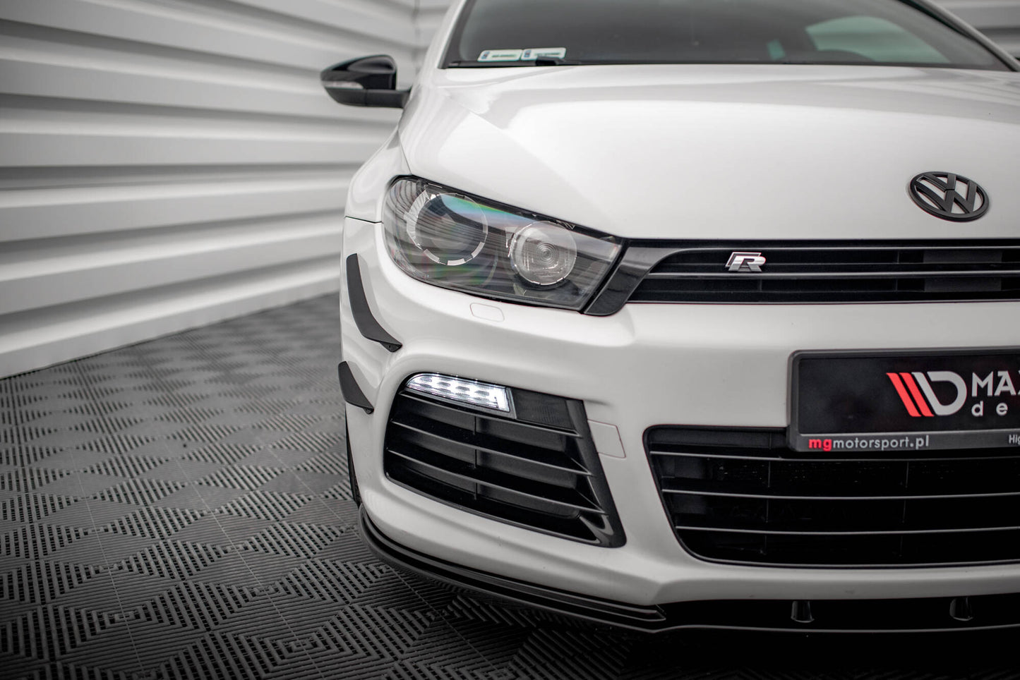 Front bumper wings (canards) volkswagen scirocco r mk3