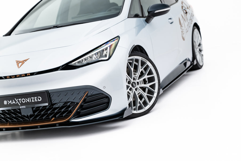 Etuosan läpät Cupra Born mk1:lle