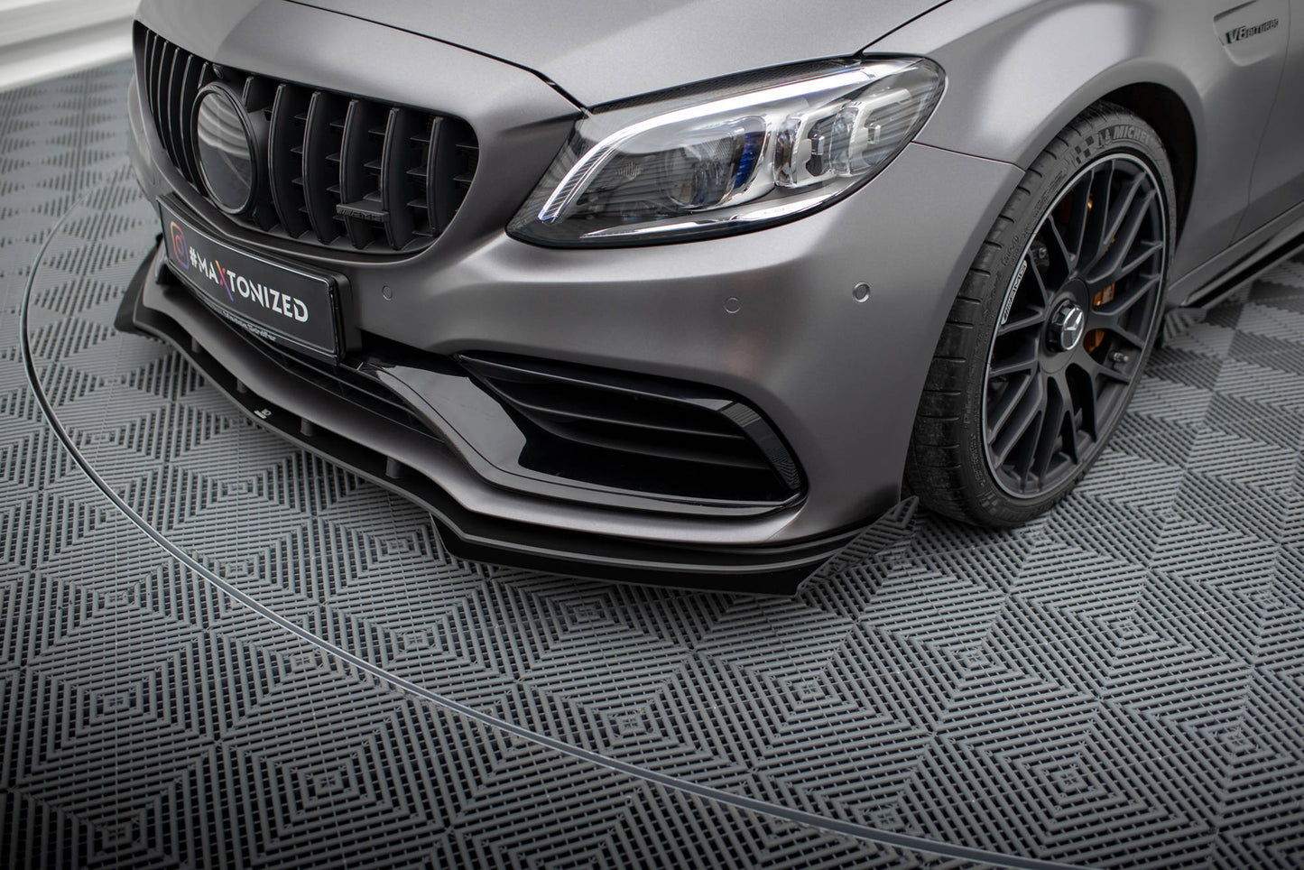 Front flaps mercedes-amg c63 sedan / estate w205 facelift