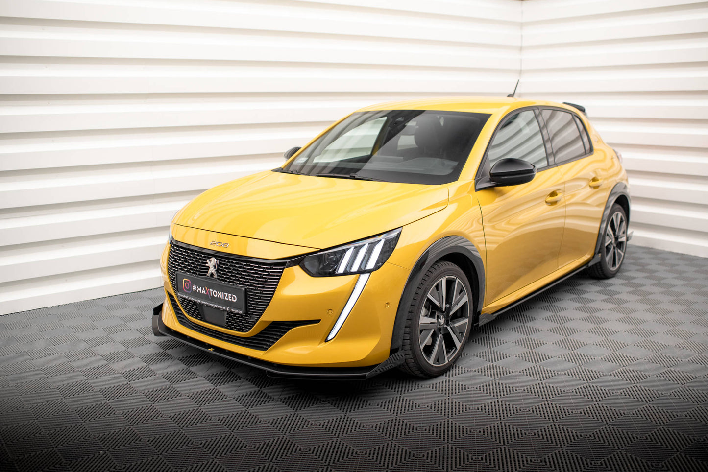 Etulevyt Peugeot 208 GT MK2