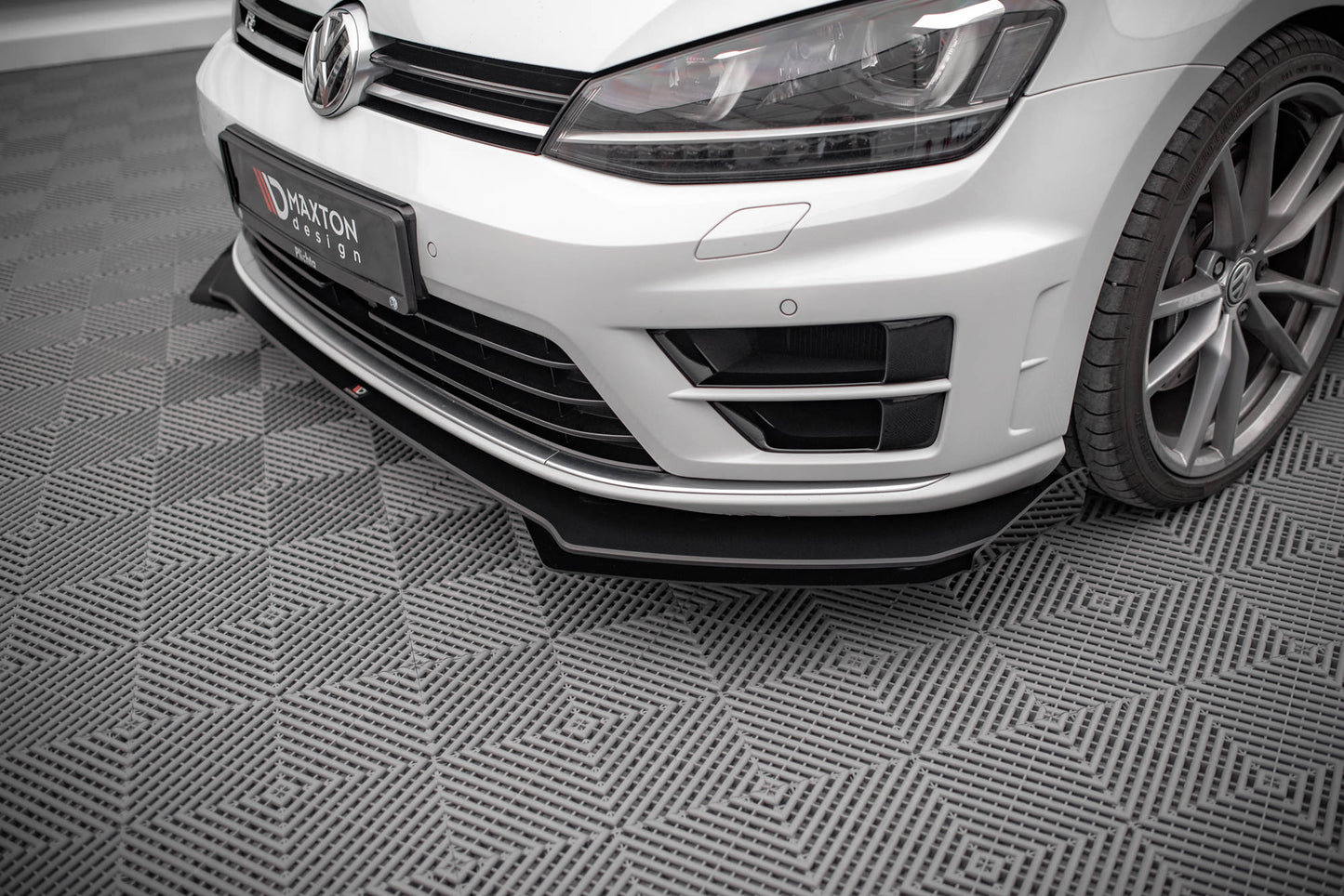 Front flaps volkswagen golf r mk7
