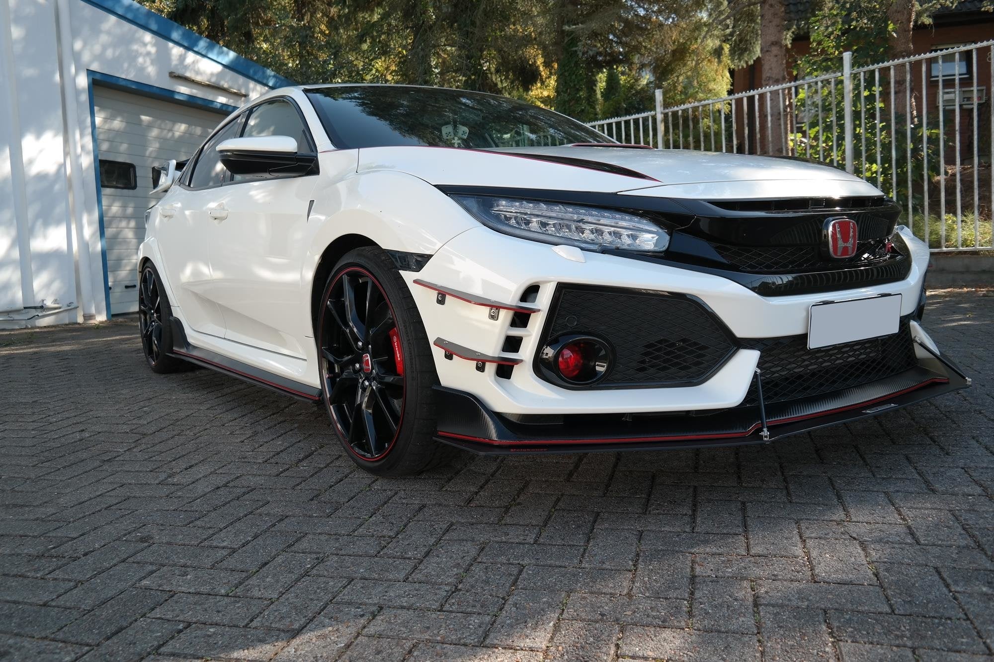 Front racing splitter v.1 honda civic type-r mk 10