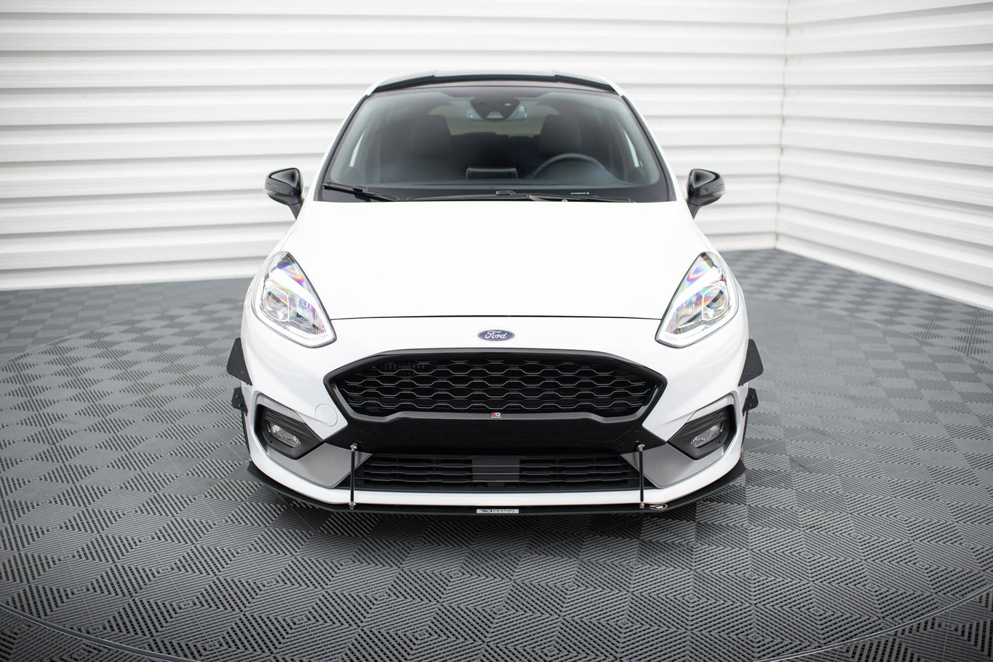Front racing splitter v.2 ford fiesta mk8 st / st-line