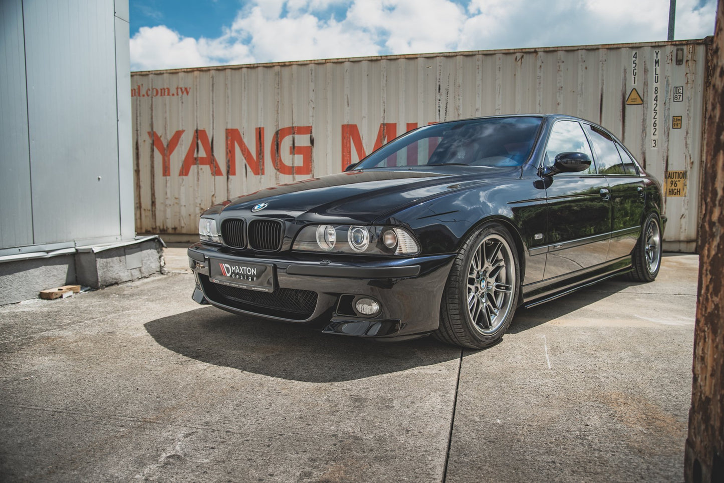 Front Side Splitters BMW M5 / 5 M-Pack E39