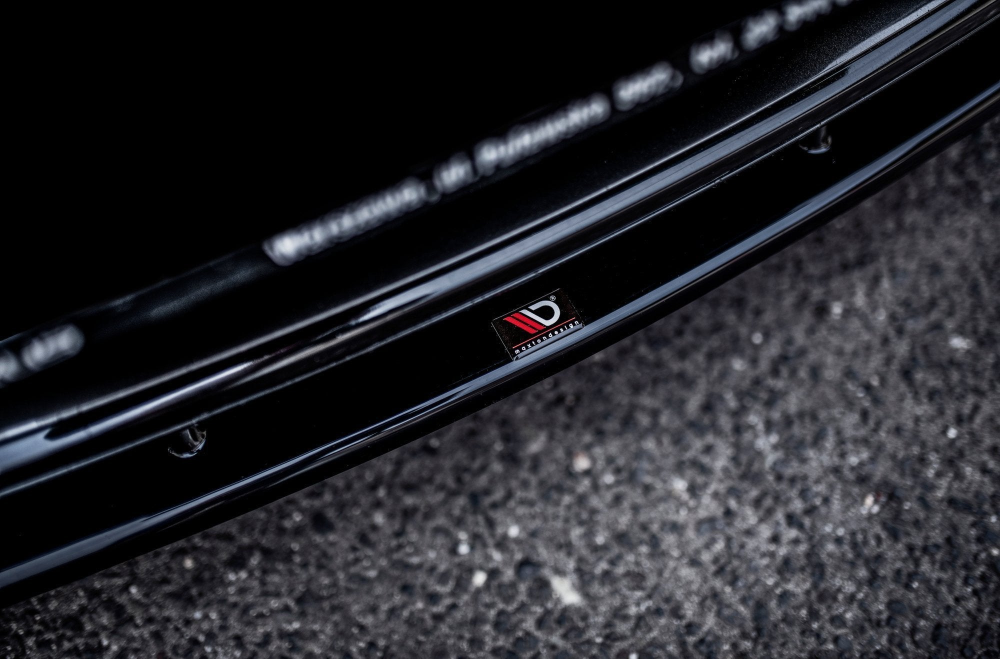Front Split Lexus LS MK4 -kasvojenkorotus