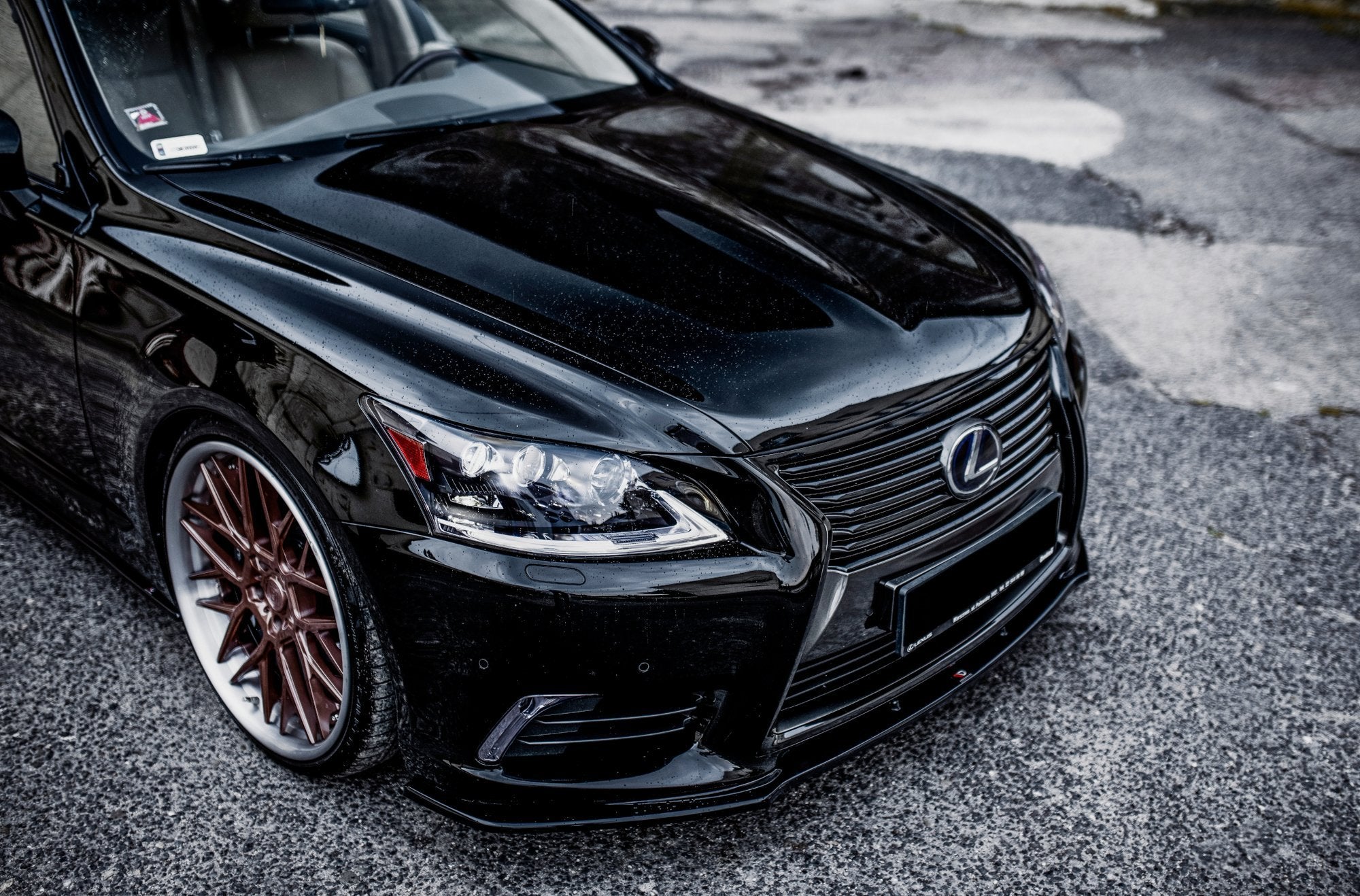 Front Split Lexus LS MK4 -kasvojenkorotus