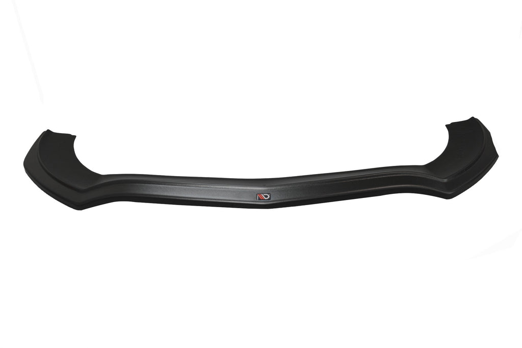 Front Splits Mercedes-Benz GLA 45 AMG