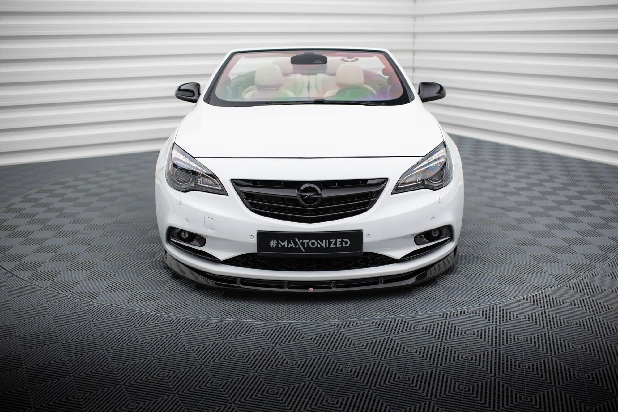 Front splitter Opel Cascada
