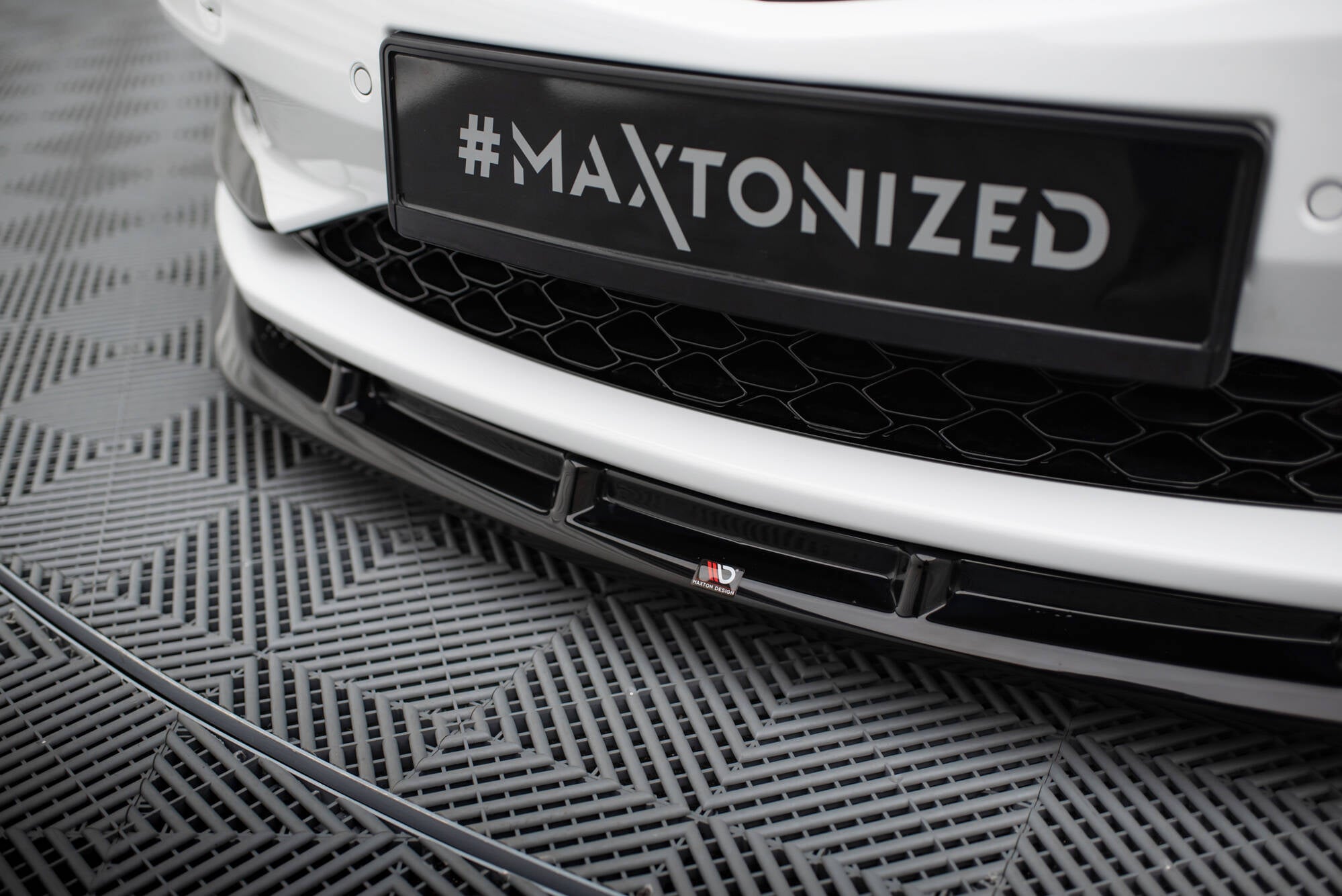 Front splitter Opel Cascada