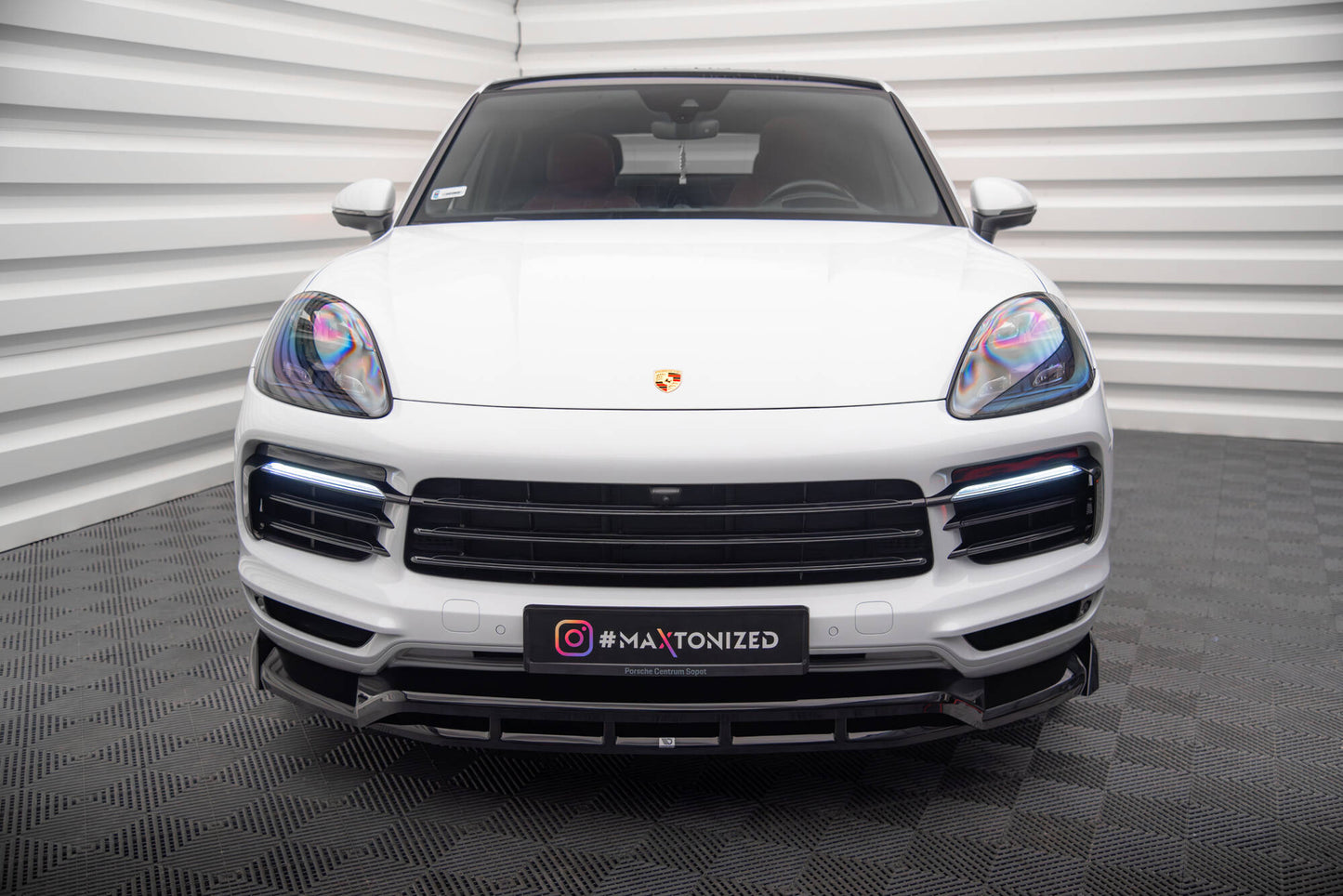 Front splits Porsche Cayenne Coupe / SUV MK3