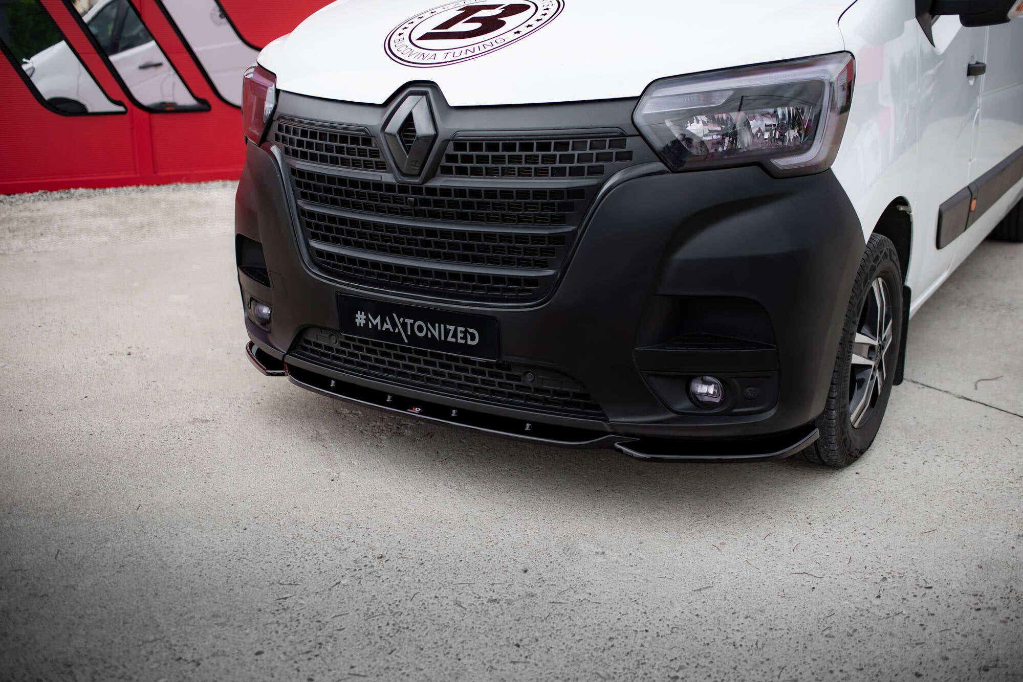 Front halkaisee Renault Master Mk3 Facelift
