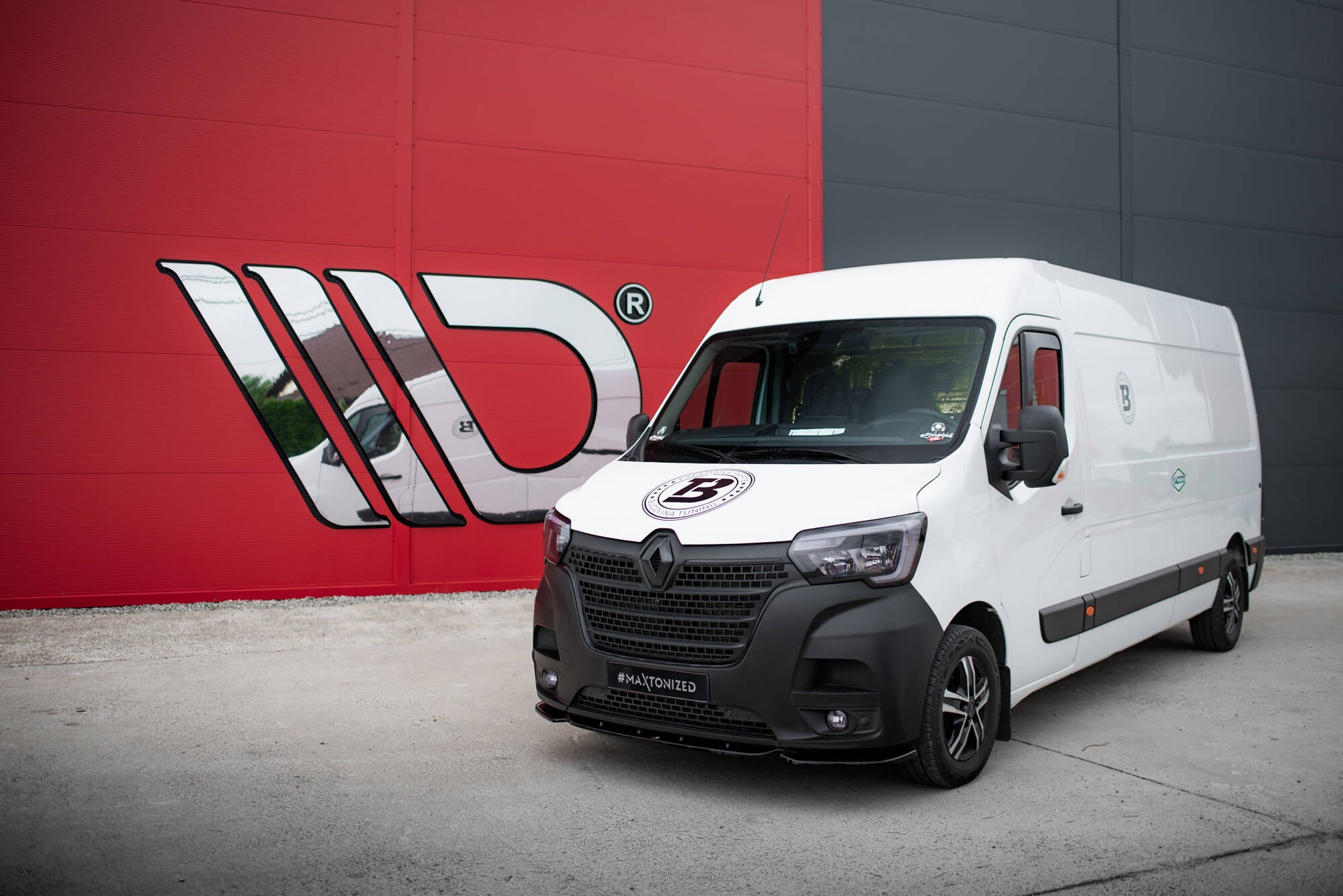 Front halkaisee Renault Master Mk3 Facelift