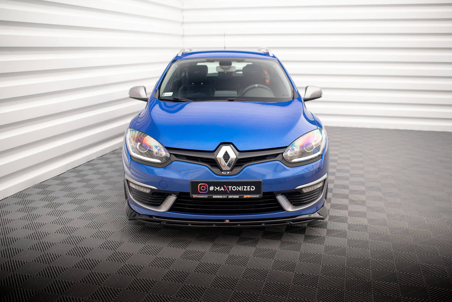 Etuosa jakaja Renault Megane GT Line Grandtour Mk3 Facelift