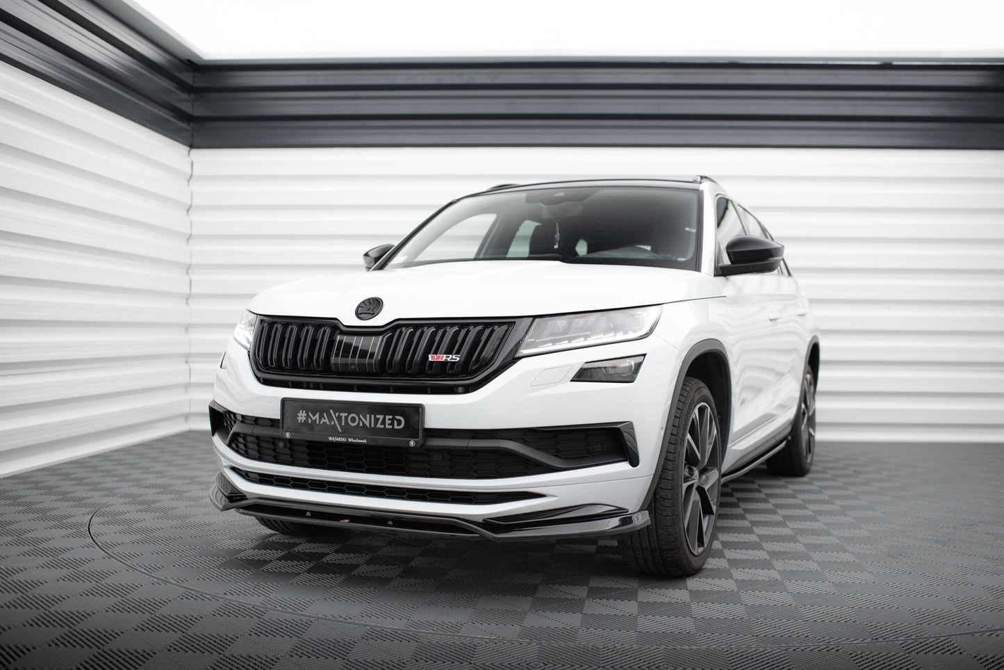 Etujakaja Skoda Kodiaq MK1 Sportline/Rs