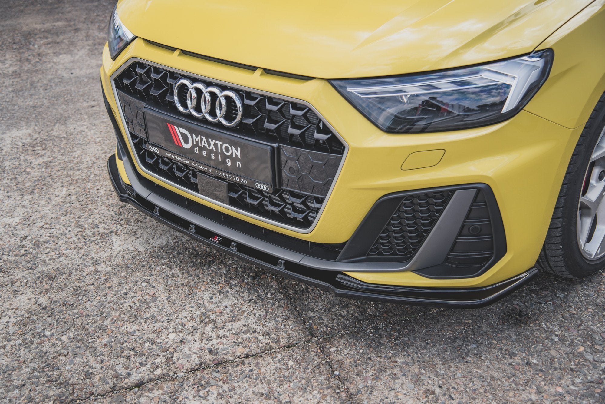 Front splitter v.1 audi a1 s-line gb