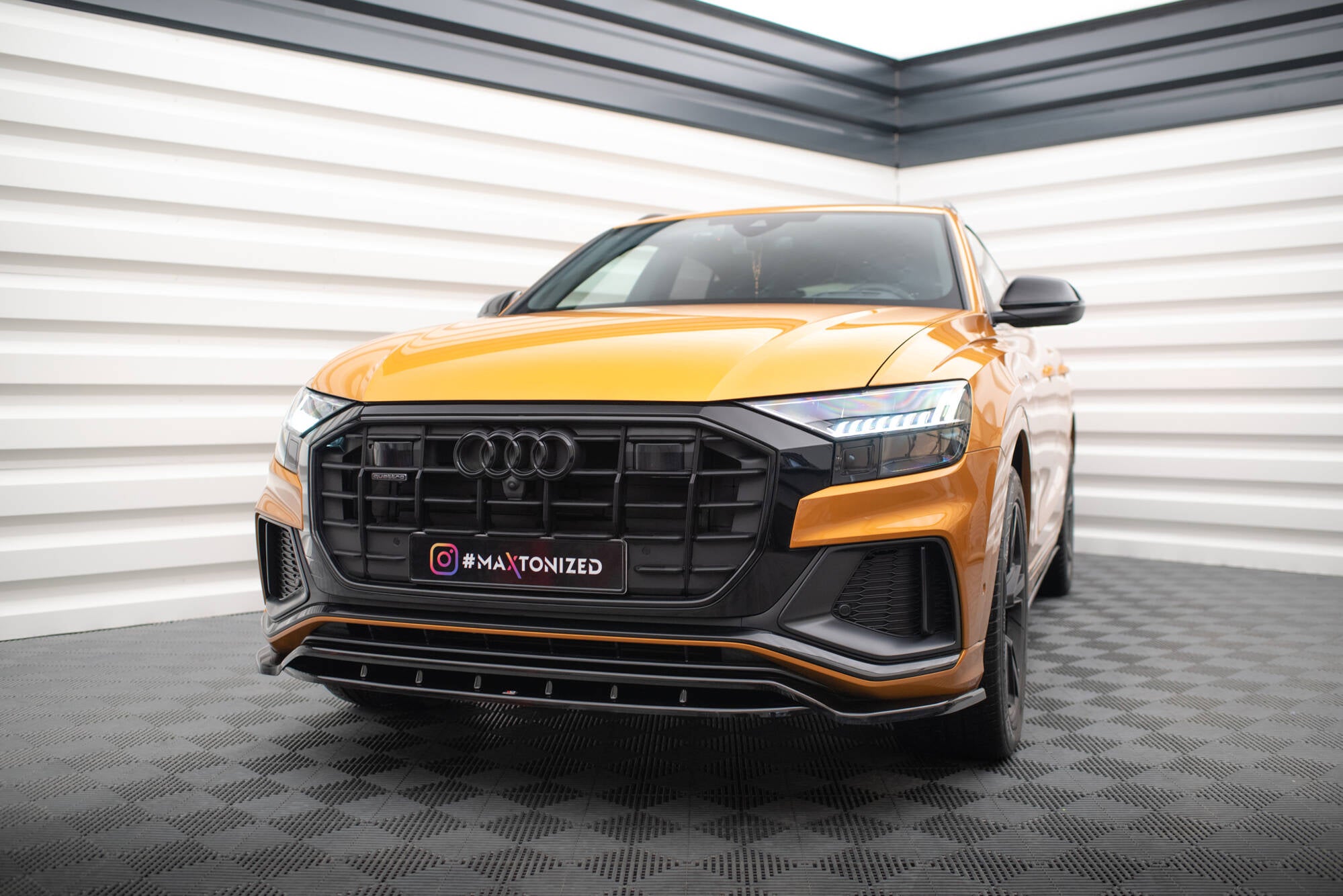 Front Splitter V.1 Audi Q8 S-line / SQ8 MK1