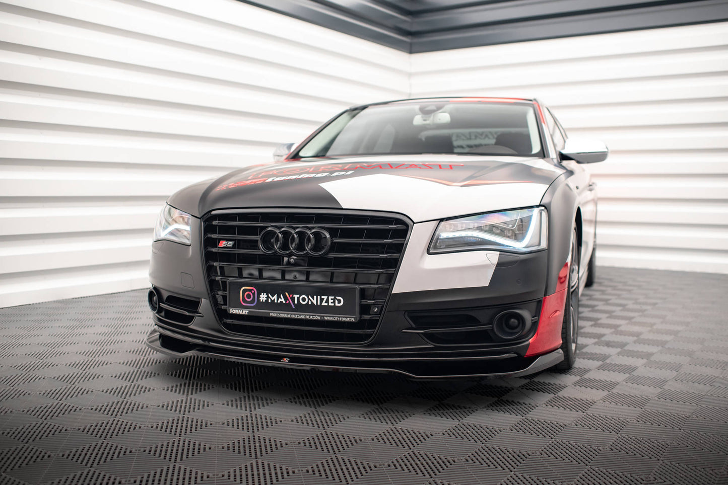 Front splitter v.1 audi s8 d4