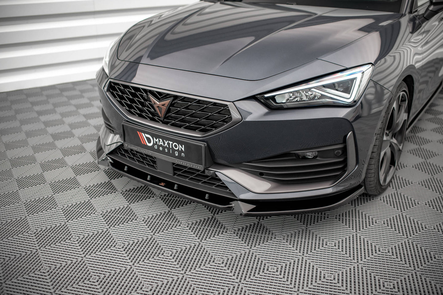 Front Shkter V.1 Cupra Leon Mk1