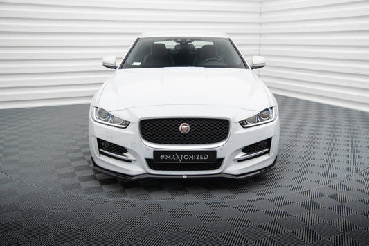 Front Splits v.1 Jaguar XE R-Sports X760