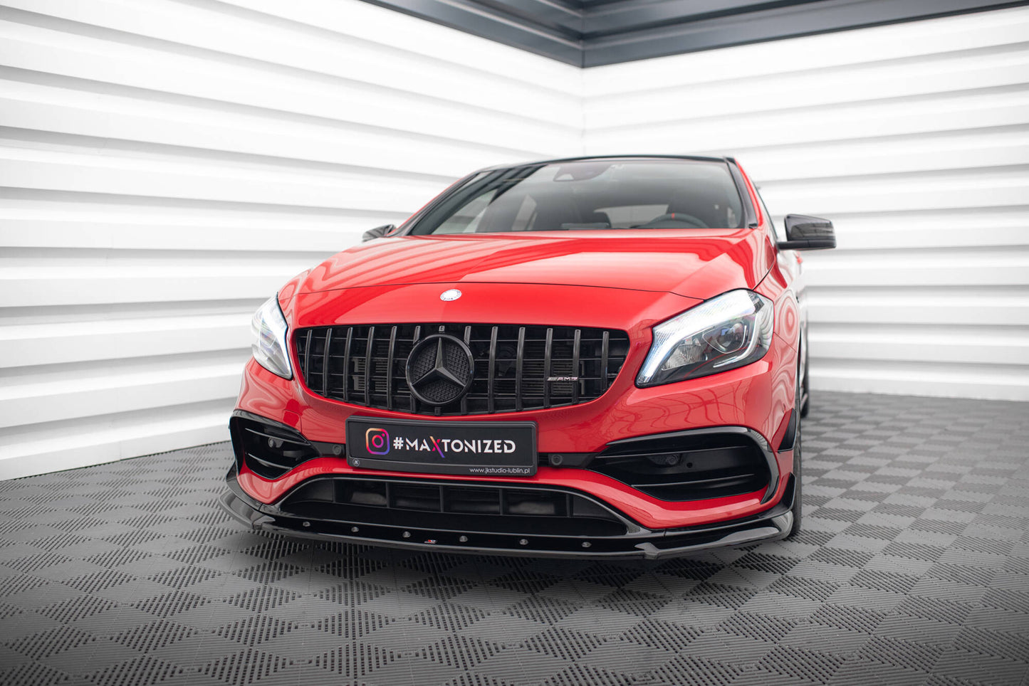 Front splitter v.1 mercedes-benz a45 aero w176 facelift