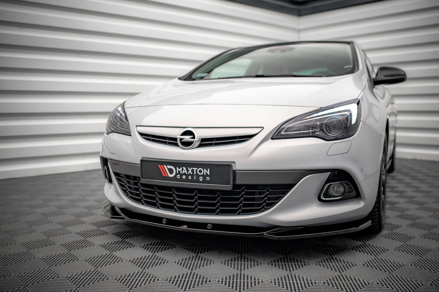 Front Sharitter V.1 Opel Astra GTC OPC-Line J