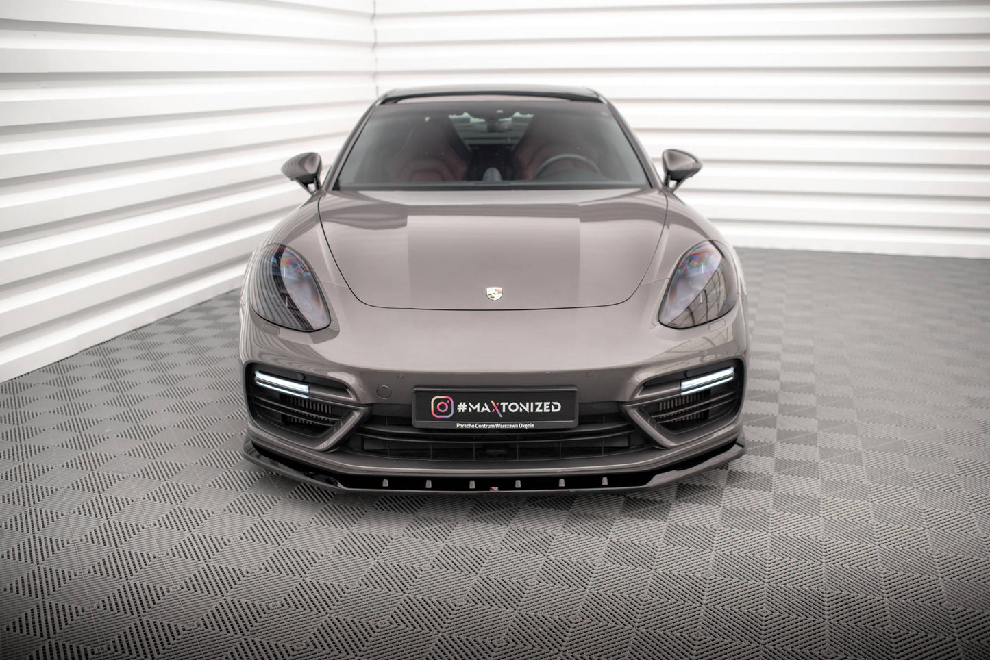 Front splitter v.1 porsche panamera turbo s e-hybrid