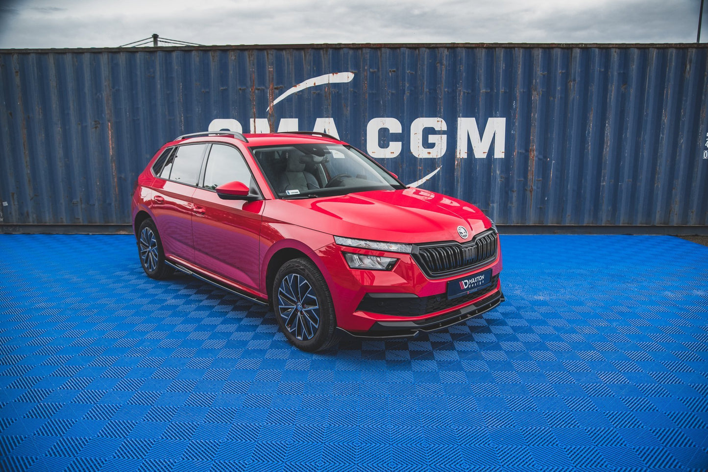 Front Splits v.1 Skoda Kamiq MK1