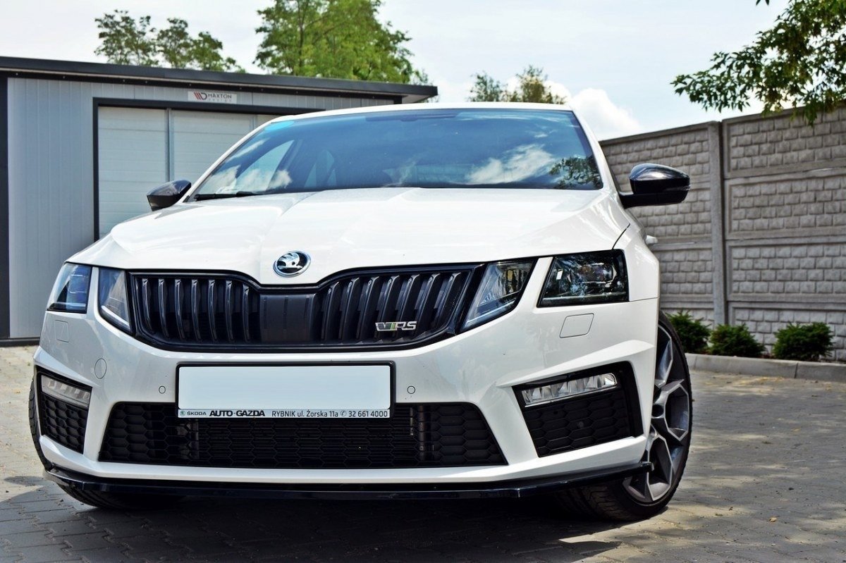 Front Shariter v.1 Skoda Octavia RS MK3